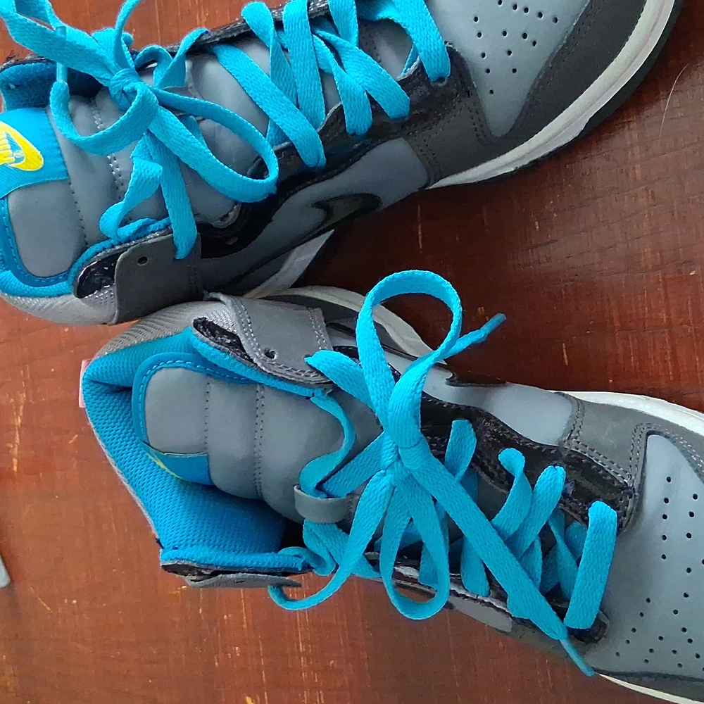 Nike Kids' Blue and Gray Sneakers